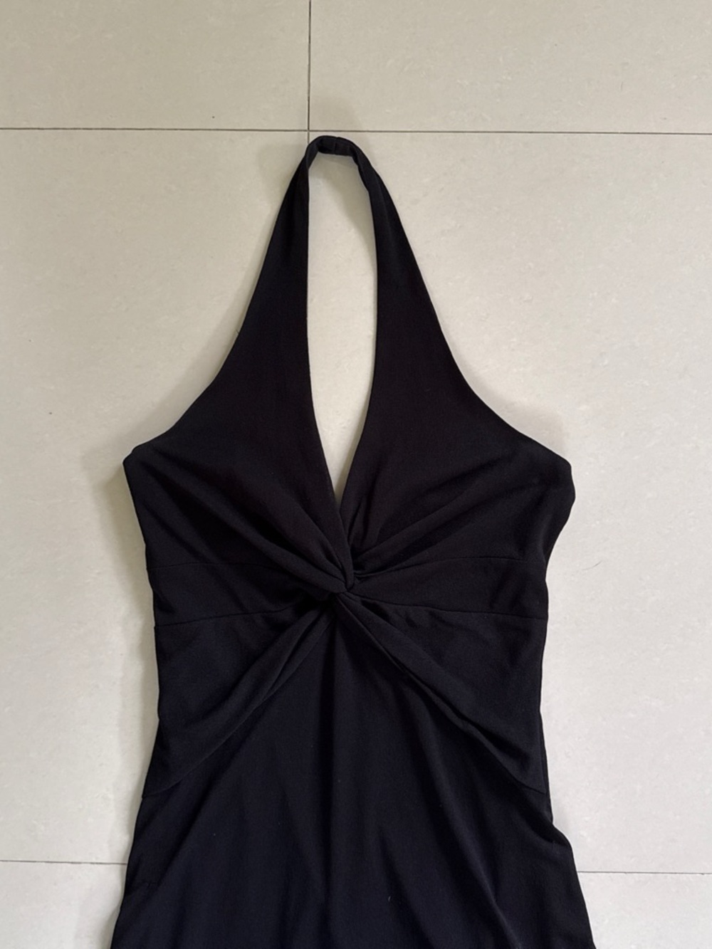 Laundry By Shelli Segal Black Halter Asymmetrical Midi Dress - Picture 2 of 4